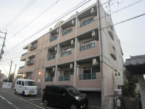 アネシス平尾外観写真