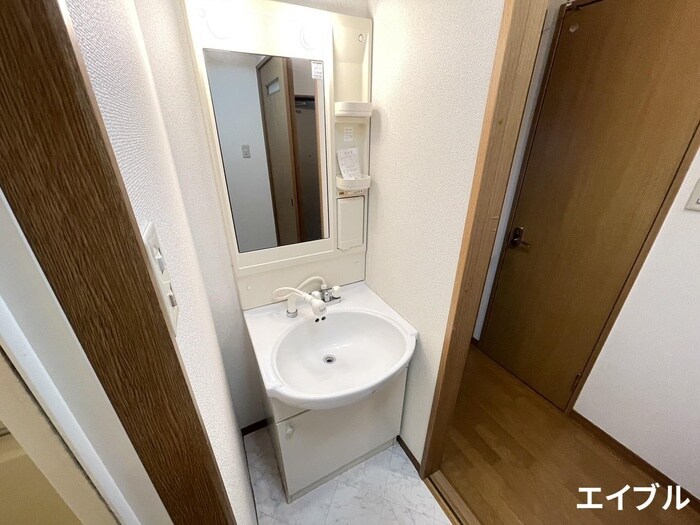 物件内観写真7　(洗面)