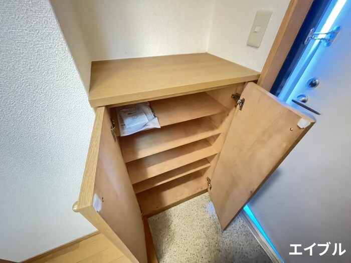 物件内観写真13　(靴箱)