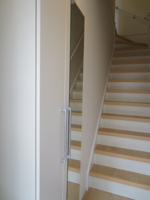 物件内観写真8　(靴箱)