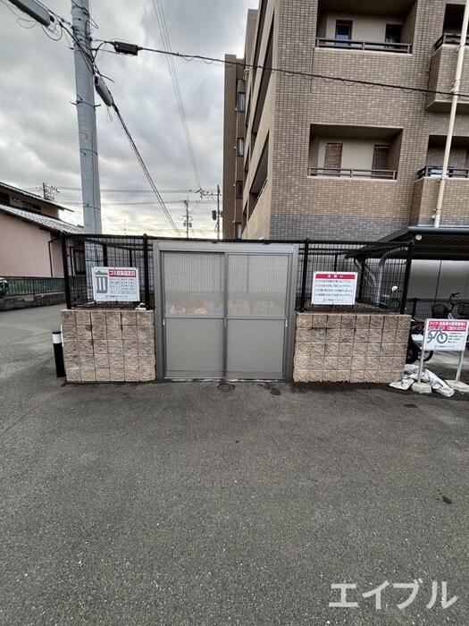 物件外観写真6　(建物設備)