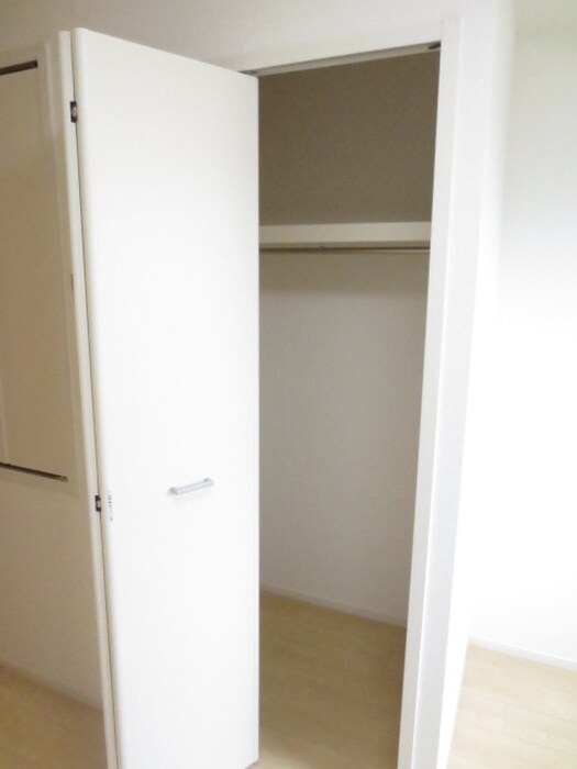 物件内観写真10　(収納)