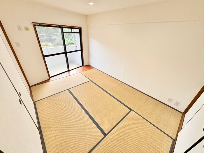 物件内観写真8　(居室)