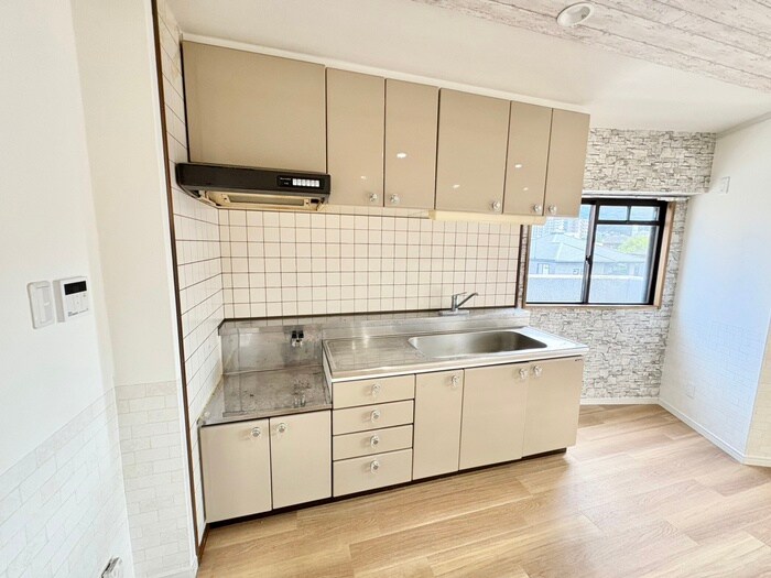 物件内観写真10　(キッチン)