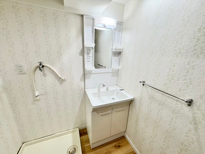 物件内観写真13　(洗面)