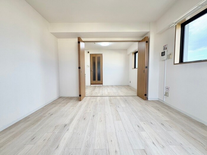 物件内観写真6　(居室)