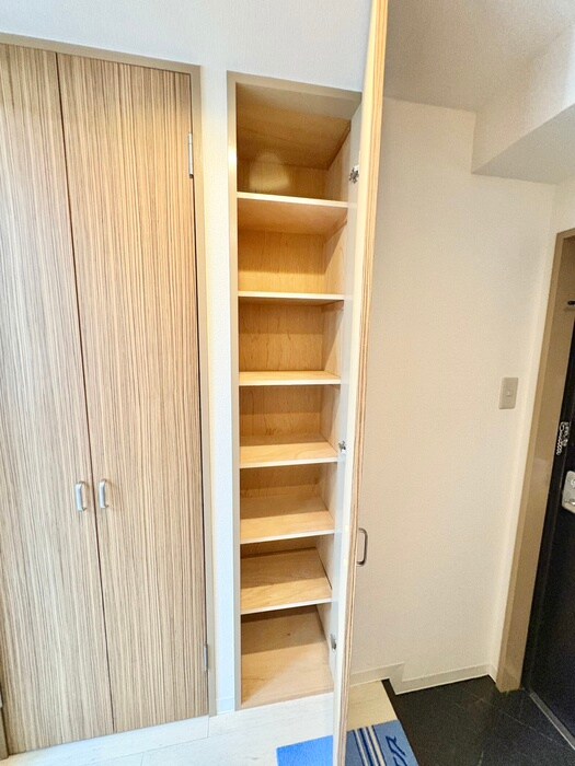 物件内観写真14　(靴箱)