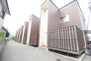 サンシティ伍番館外観写真
