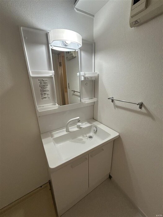 物件内観写真15　(洗面)