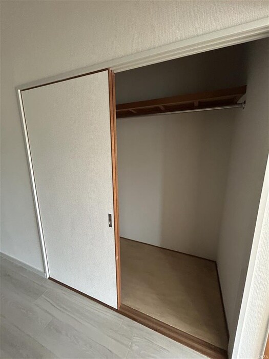 物件内観写真17　(収納)
