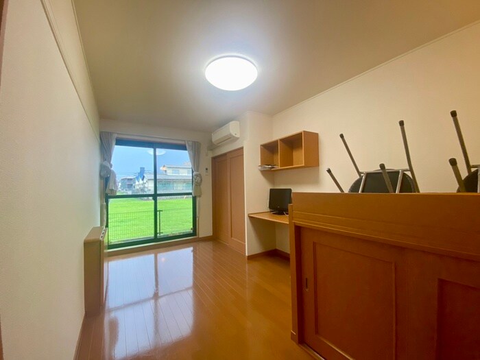 物件内観写真5　(居室)