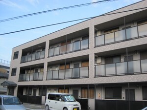 フィネス松隈外観写真