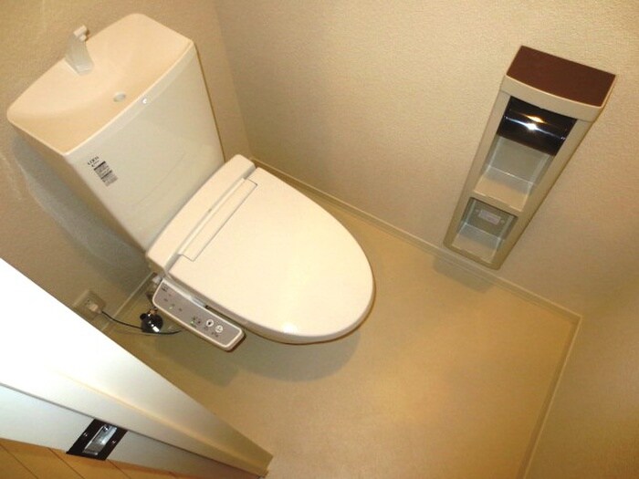 物件内観写真15　(トイレ)