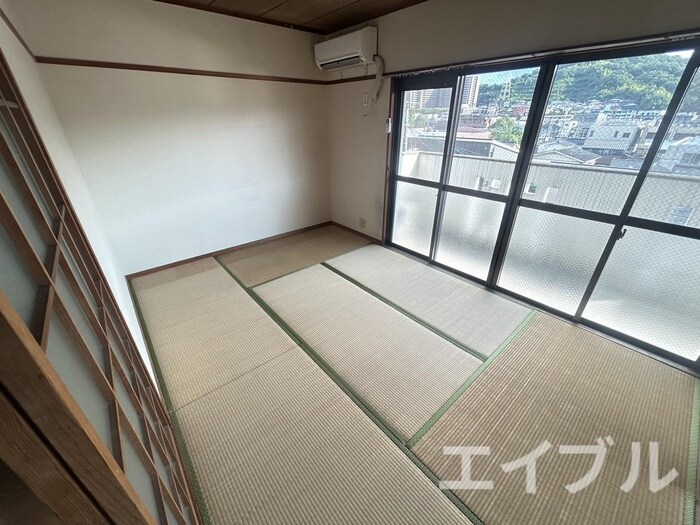 物件内観写真7　(居室)