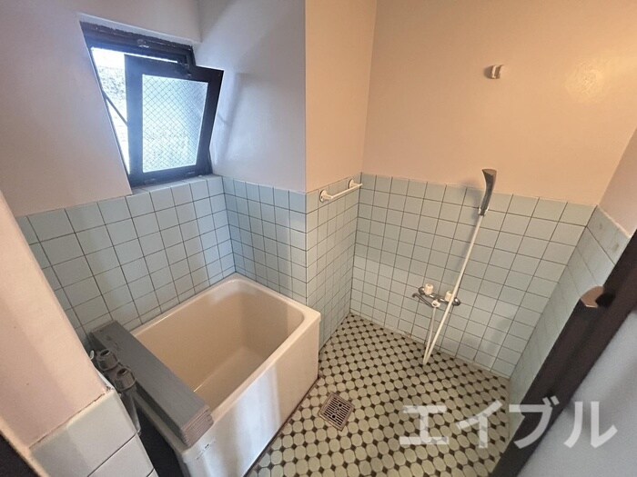 物件内観写真12　(バス／シャワールーム等)