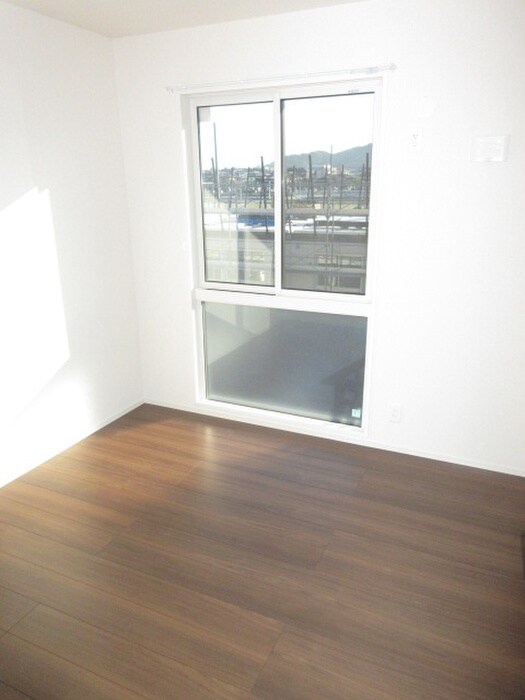 物件内観写真9　(居室)