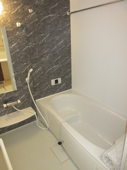 物件内観写真12　(バス／シャワールーム等)