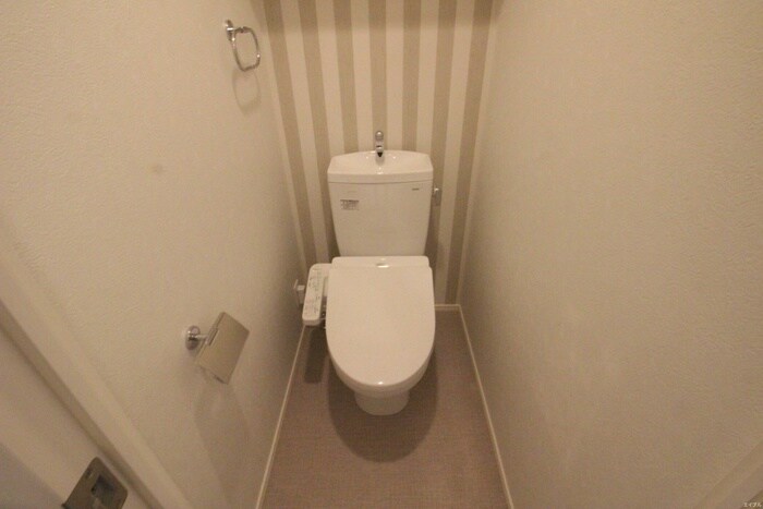 物件内観写真12　(トイレ)