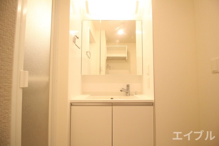 物件内観写真10　(洗面)