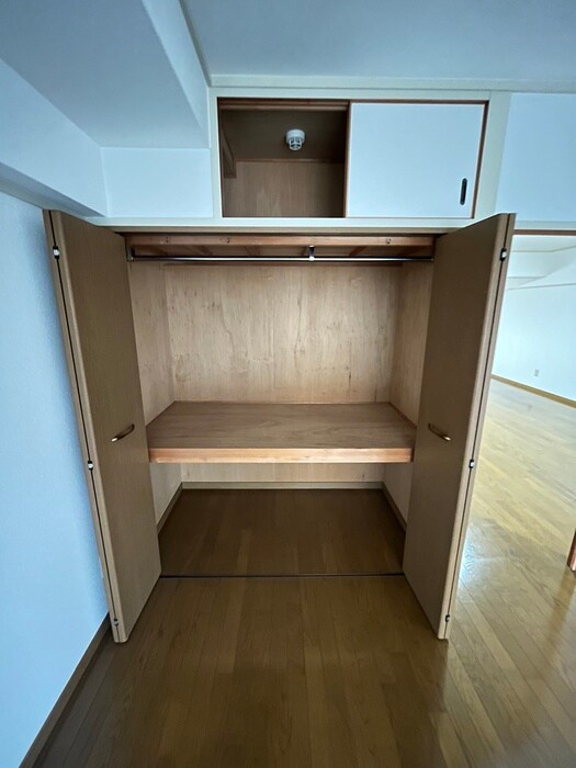 物件内観写真10　(収納)