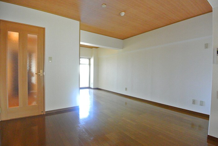 物件内観写真11　(居室)