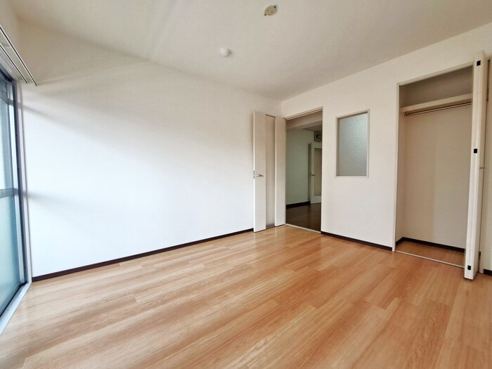 物件内観写真19　(居室)