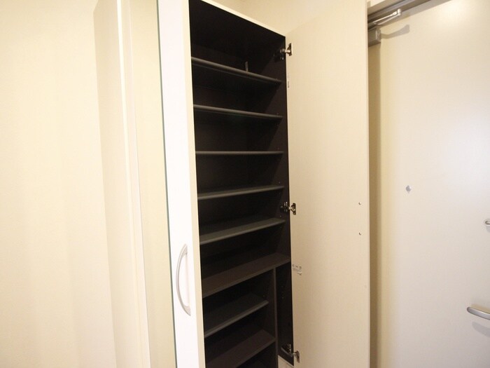 物件内観写真16　(内観写真)