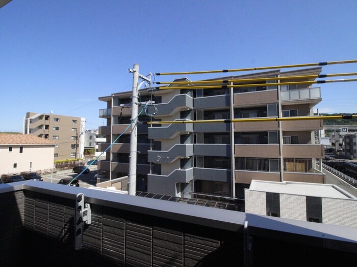 物件内観写真17　(室内からの展望)