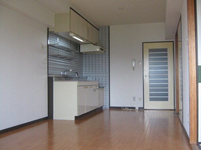 物件内観写真7　(居室)