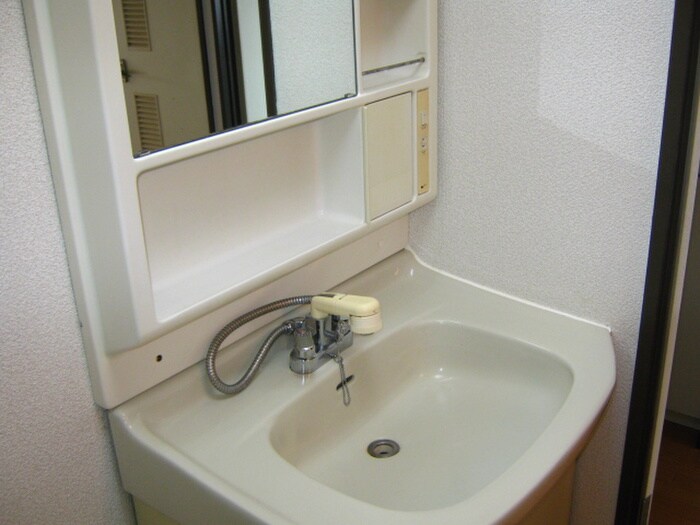 物件内観写真11　(洗面)