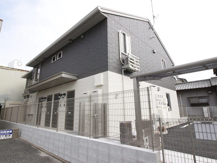 物件外観写真6　(外観写真)