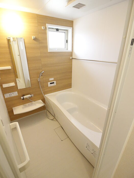 物件内観写真13　(バス／シャワールーム等)