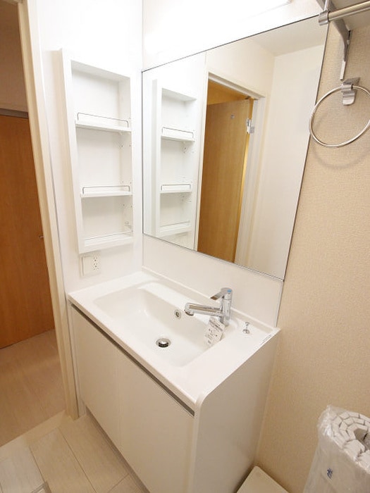 物件内観写真15　(洗面)