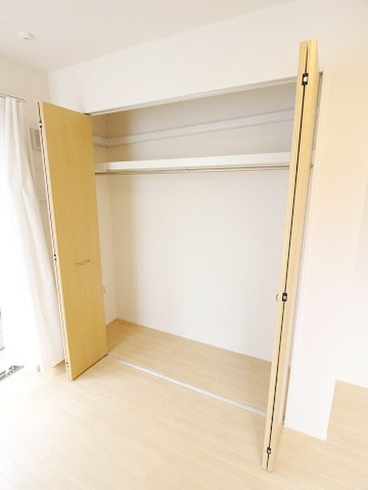 物件内観写真7　(収納)