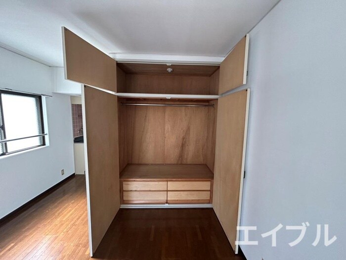 物件内観写真16　(収納)