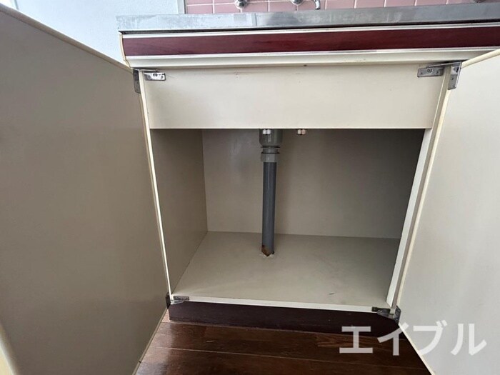 物件内観写真17　(収納)