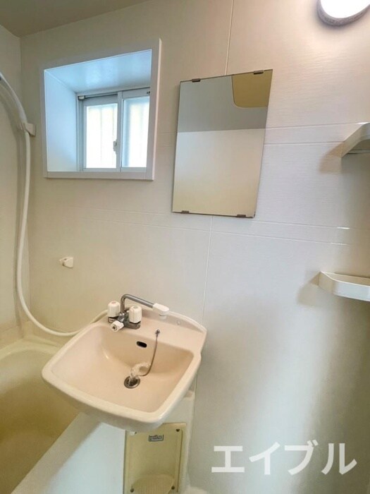 物件内観写真15　(洗面)