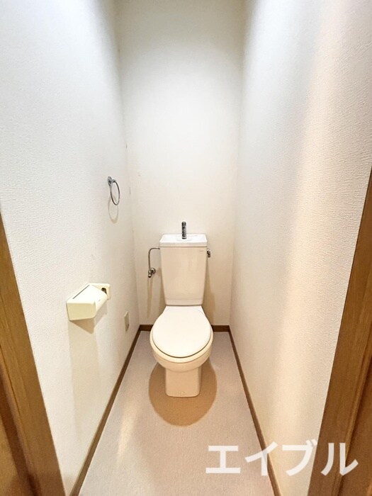 物件内観写真11　(トイレ)