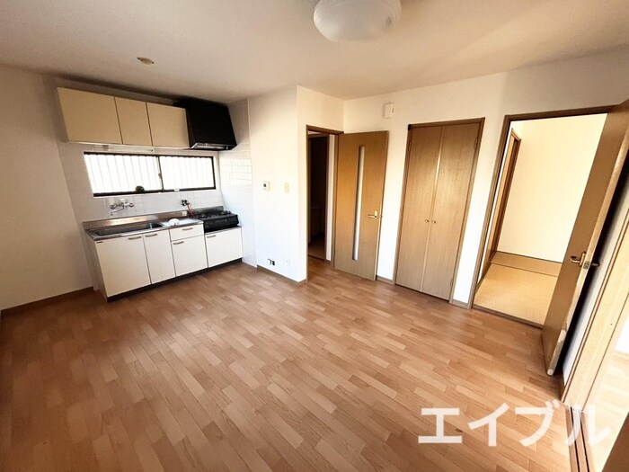 物件内観写真13　(居室)