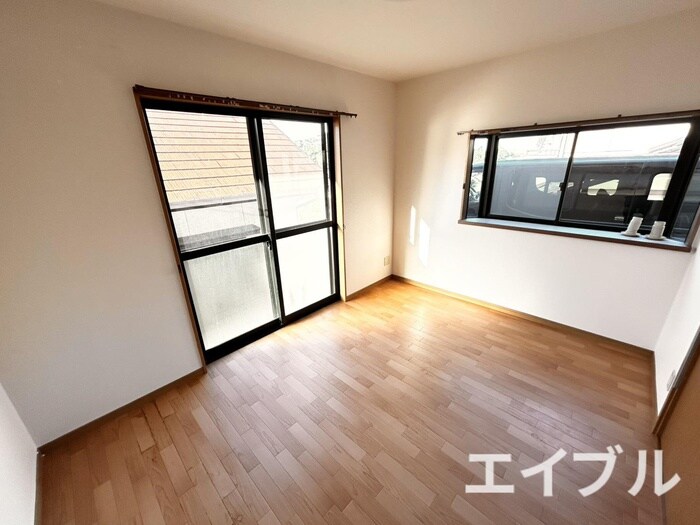 物件内観写真19　(居室)