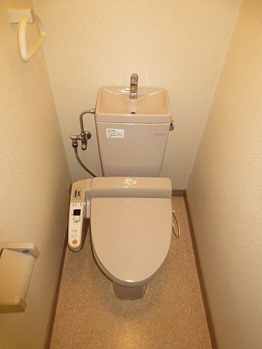 物件内観写真11　(トイレ)