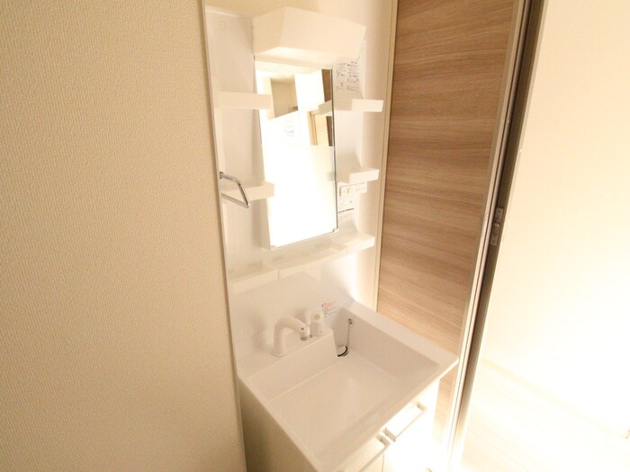 物件内観写真10　(洗面)
