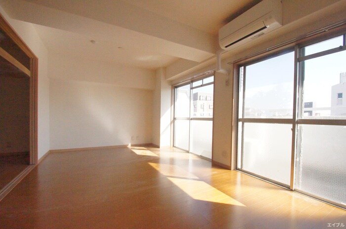 物件内観写真9　(居室)