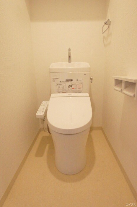 物件内観写真16　(トイレ)