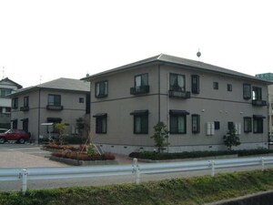 グリ－ンヴィラＢ外観写真