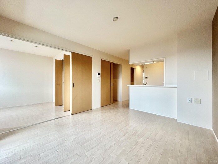 物件内観写真4　(居室)