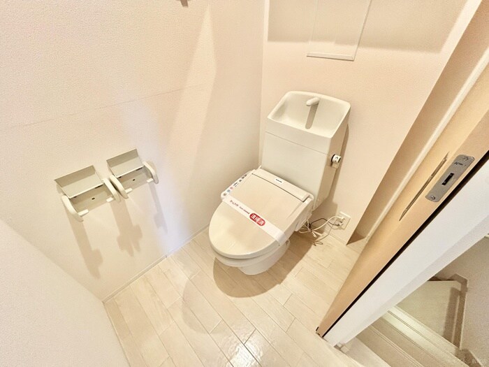 物件内観写真7　(トイレ)