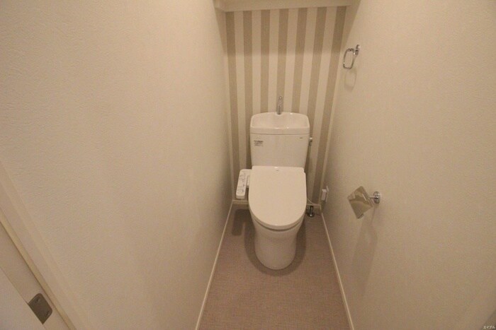 物件内観写真12　(トイレ)