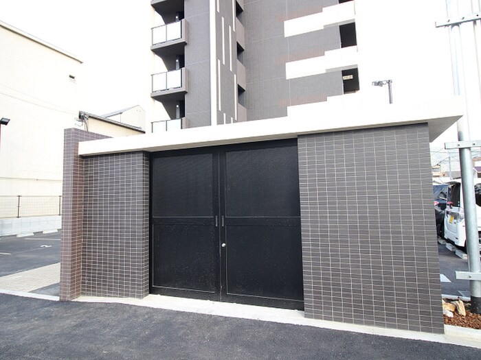 物件外観写真6　(外観写真)