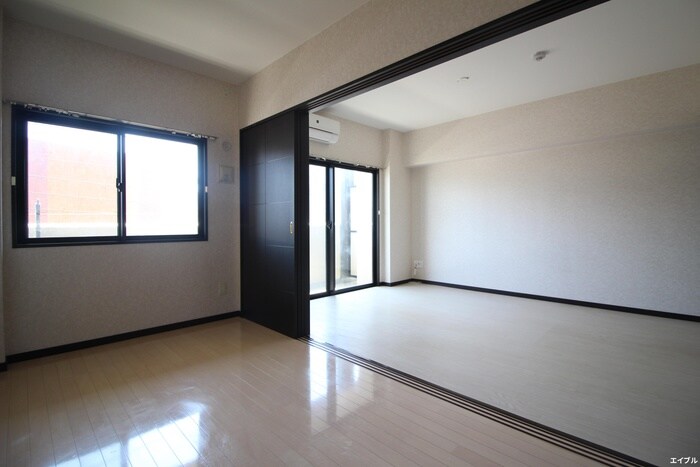 物件内観写真9　(居室)